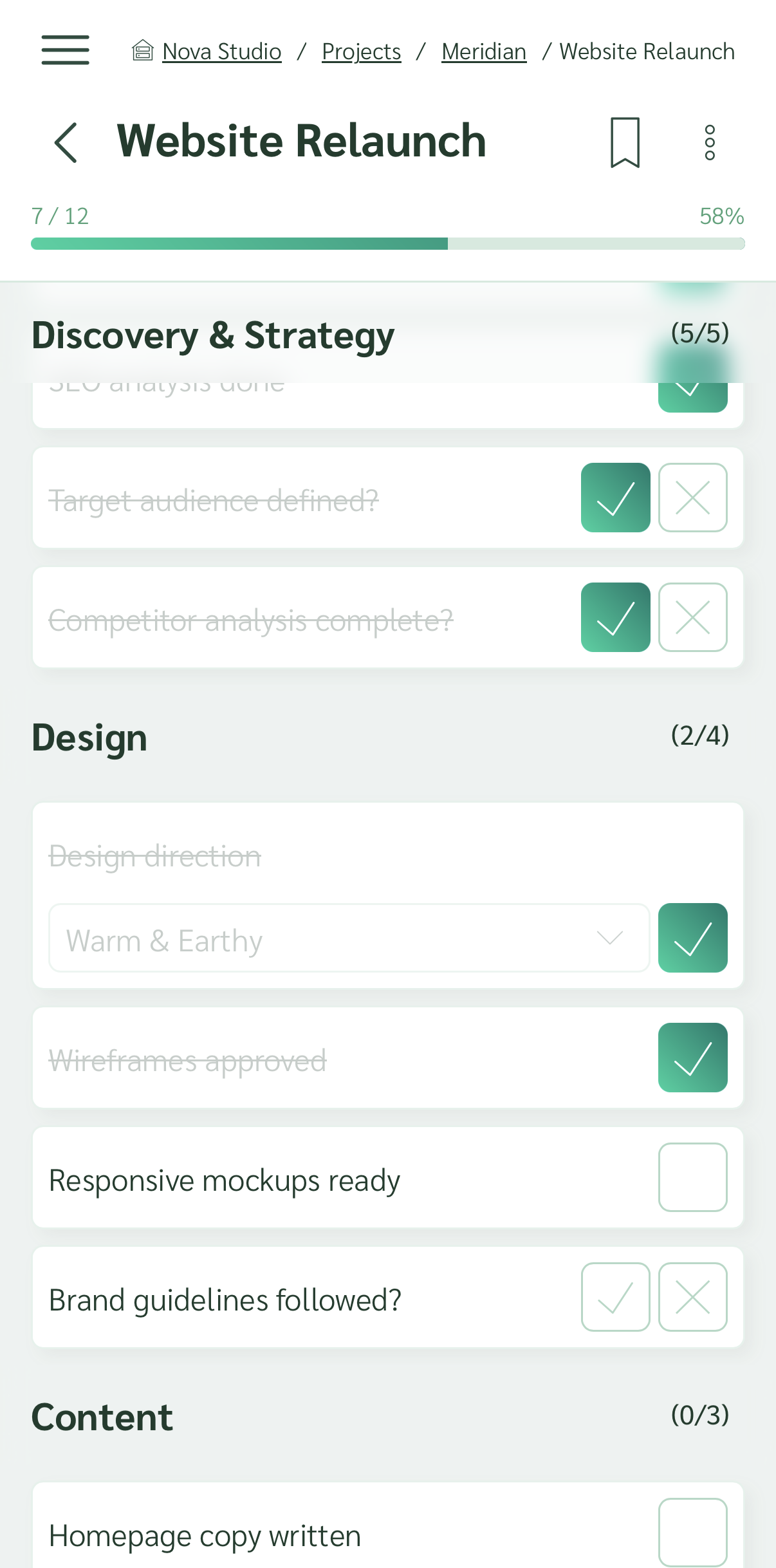 Interactive checklist app on mobile