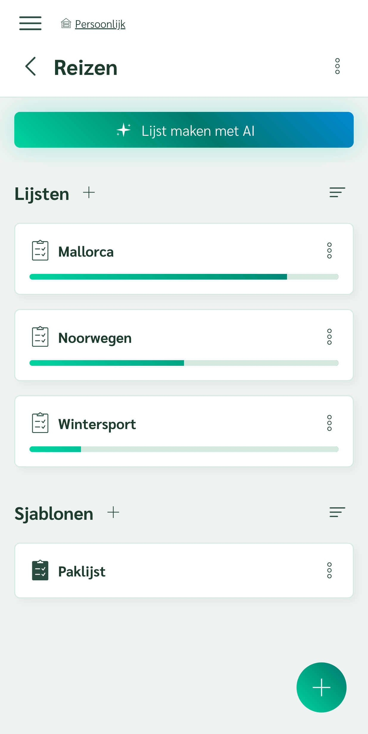 Map met één paklijst-sjabloon en drie reizen die eruit zijn gemaakt
