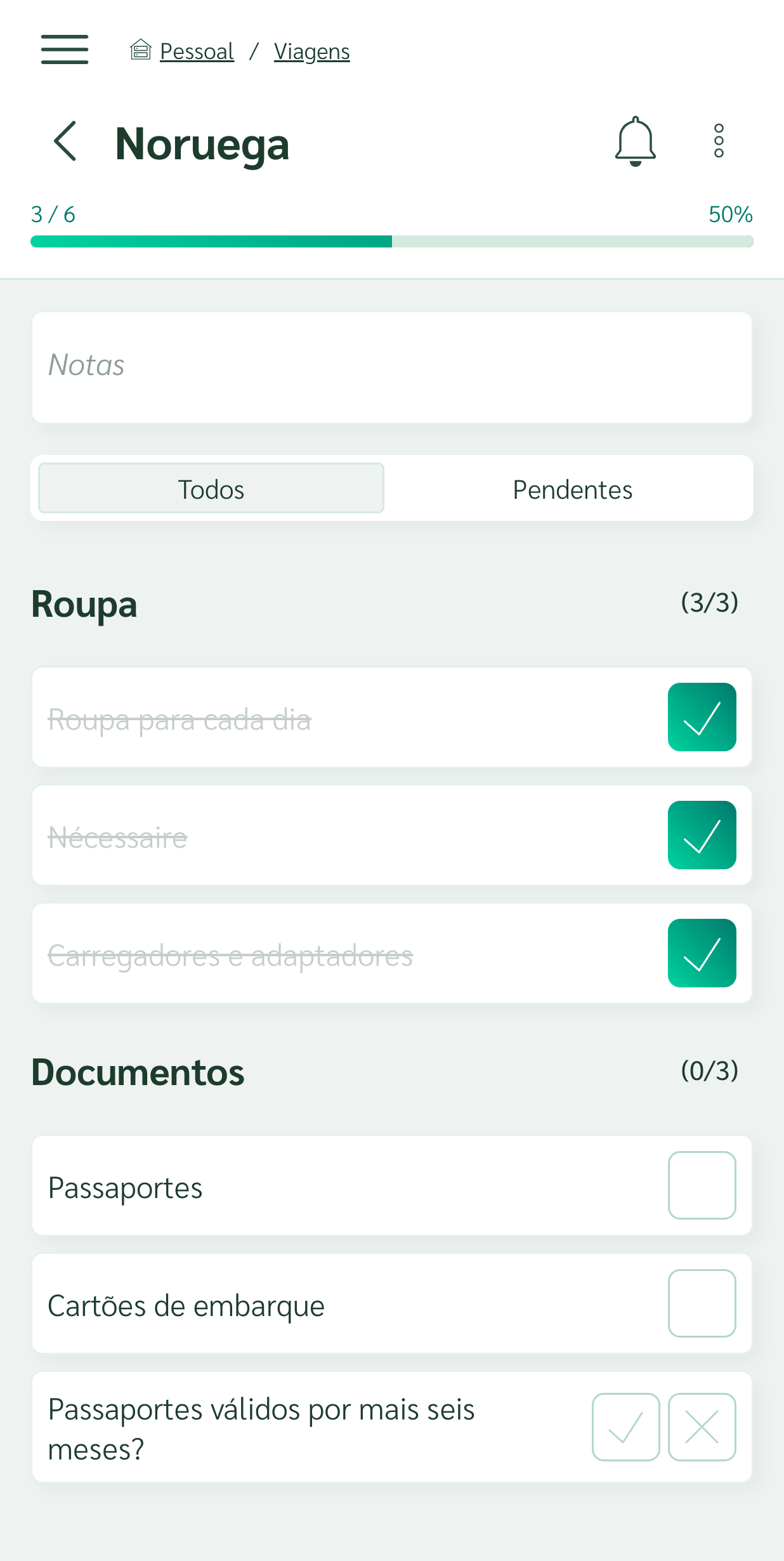 Lista de bagagem com itens marcados e barra de progresso